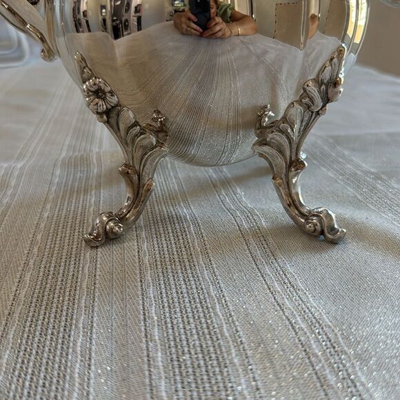 Vintage Reed & Barton 1795 Winthrop Large Coffee Tea Pot Silver Plated 13x11 in. - Picture 8 of 10